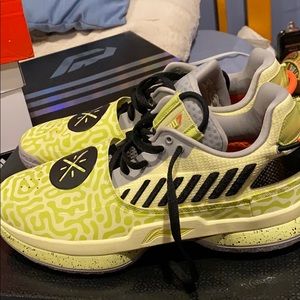 Wade of Wade Wow 7 “Mustard”